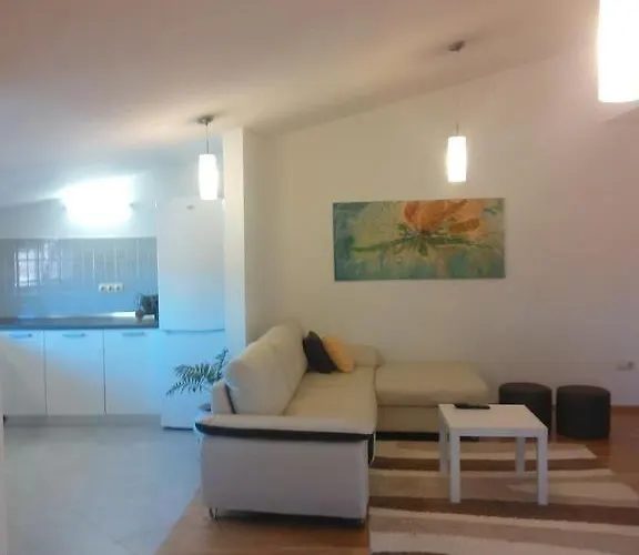 Marinka דירה זאדאר